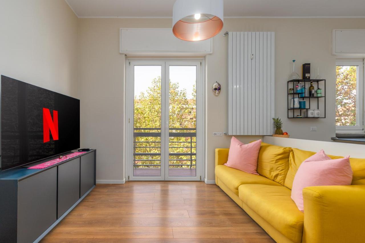 Maiolica Apartment - Free Parking And Great Connection To Linate And Duomo Milánó Kültér fotó
